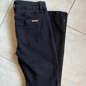 Black skinny jeans